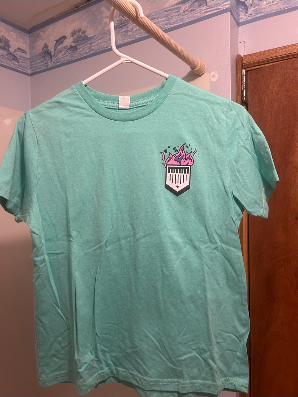 Kids Mint Graphic Tee with Pink Flame Pocket Design